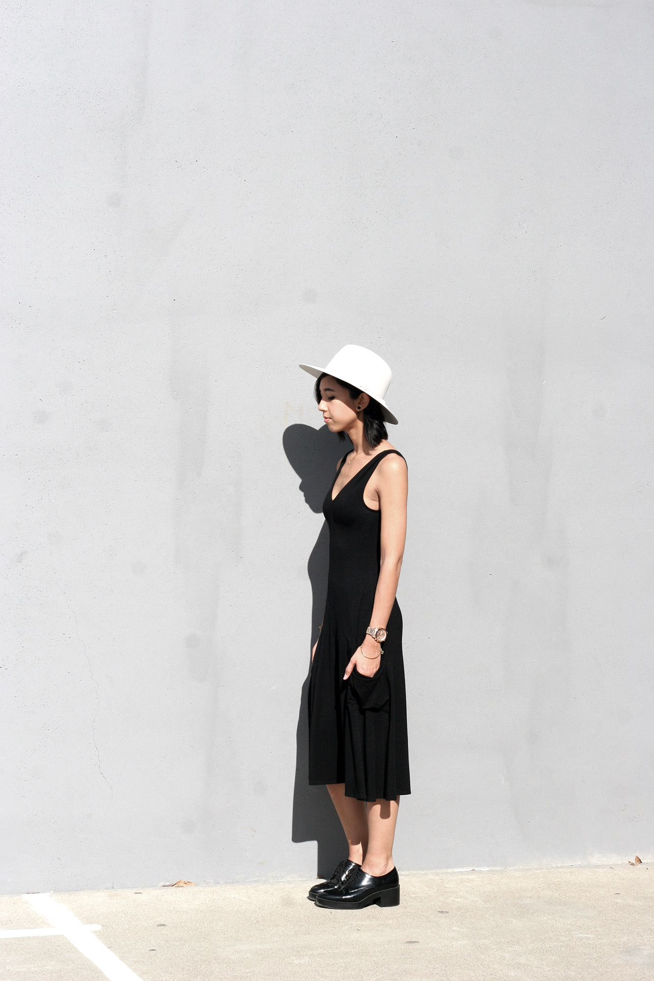 Reformation_Pocket_Midi_Dress6