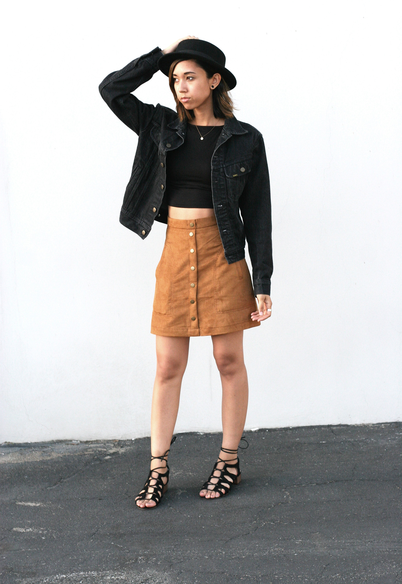 HM_Camel_Suede_Buttondown_skirt5