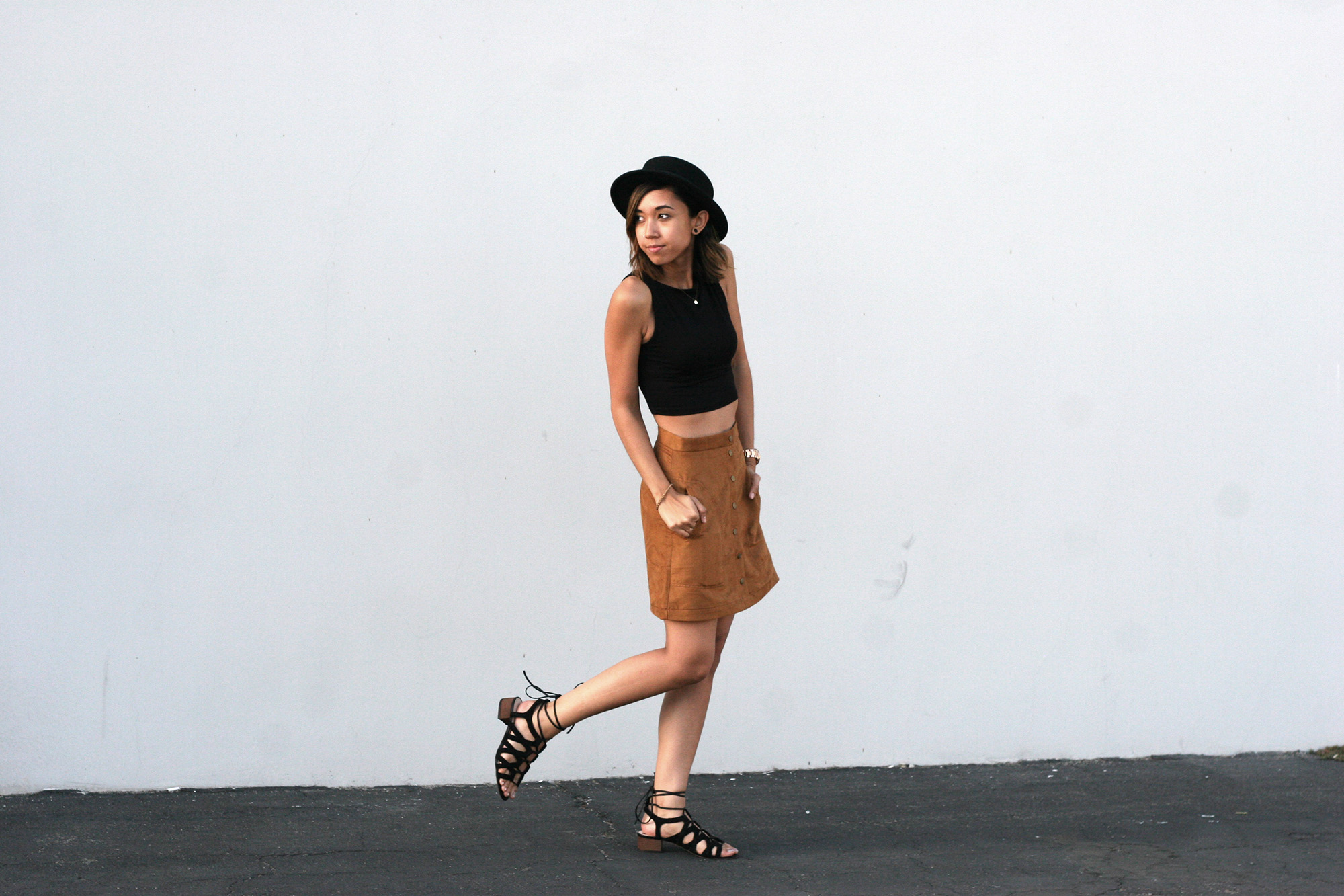 HM_Camel_Suede_Buttondown_skirt7