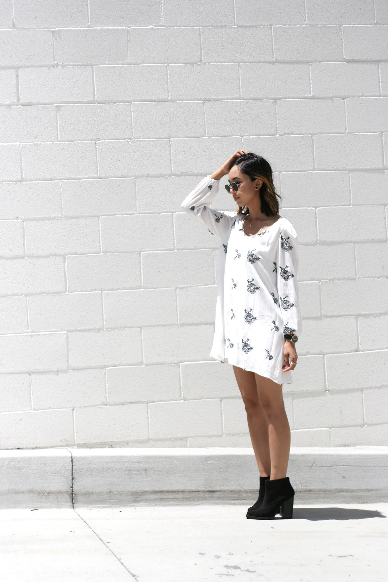 SheInside_White_Longsleeve_Floral_Print_Dress9