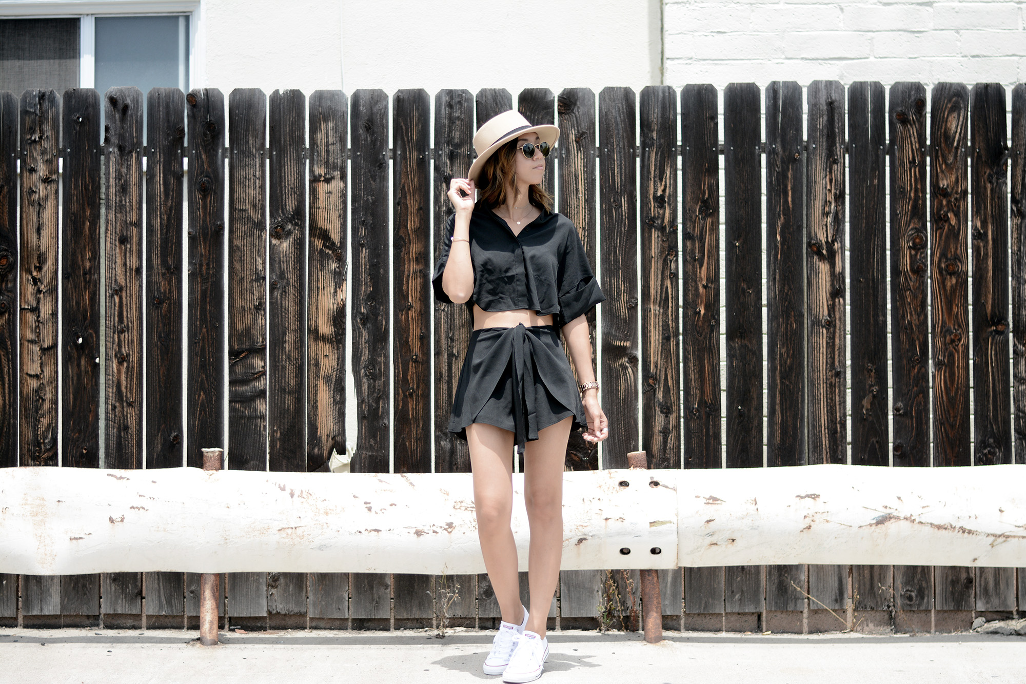 TheFifthLabel_WrapFrontShort_ButtonUpCropTop_Black4