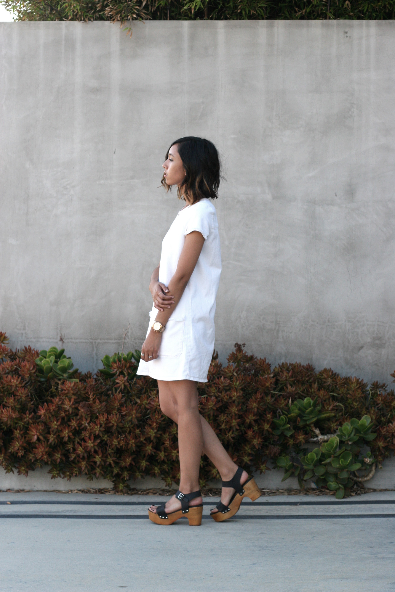 Zara_White_Raw_Hem_Denim_Dress2