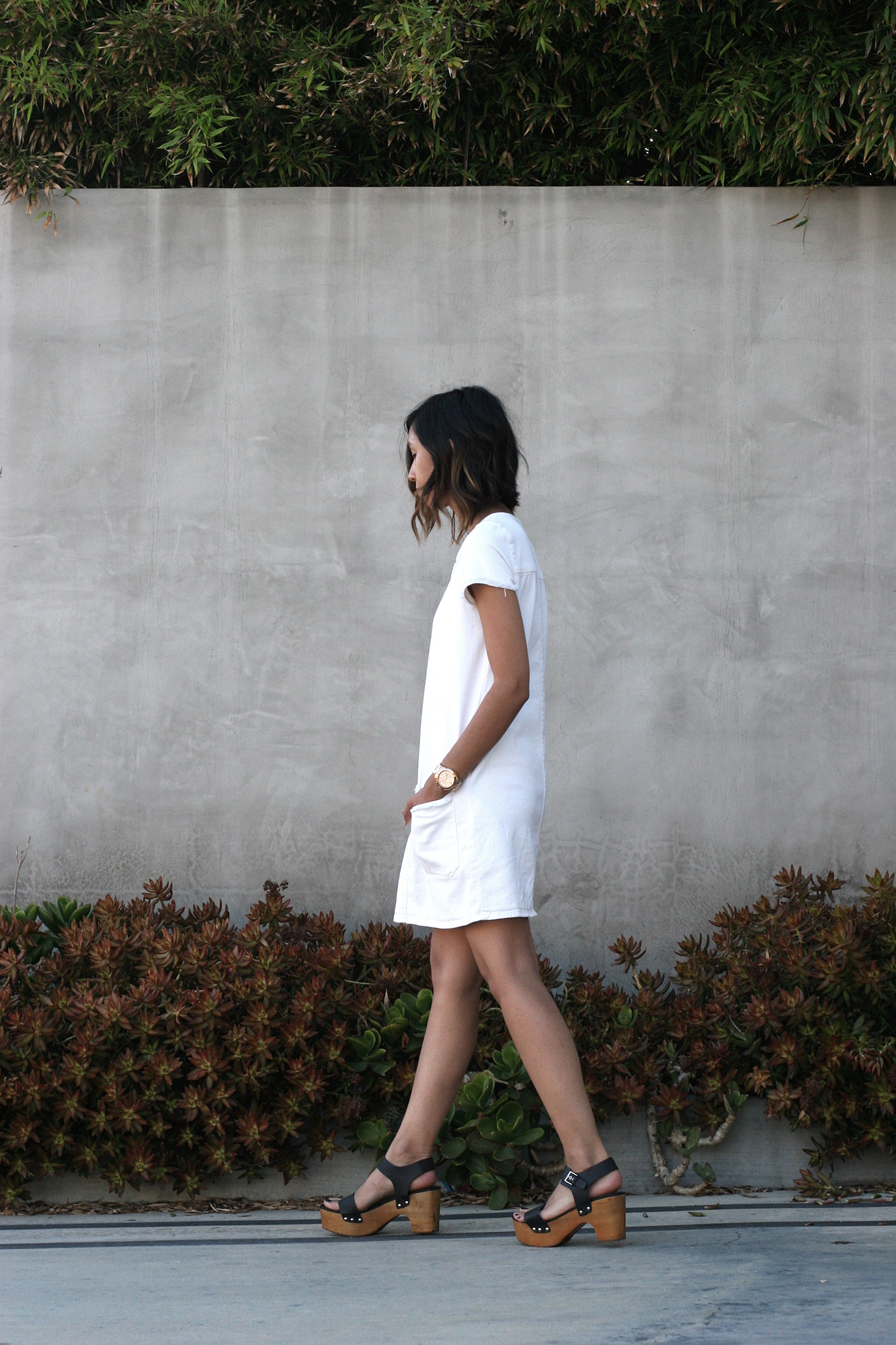 Zara_White_Raw_Hem_Denim_Dress3