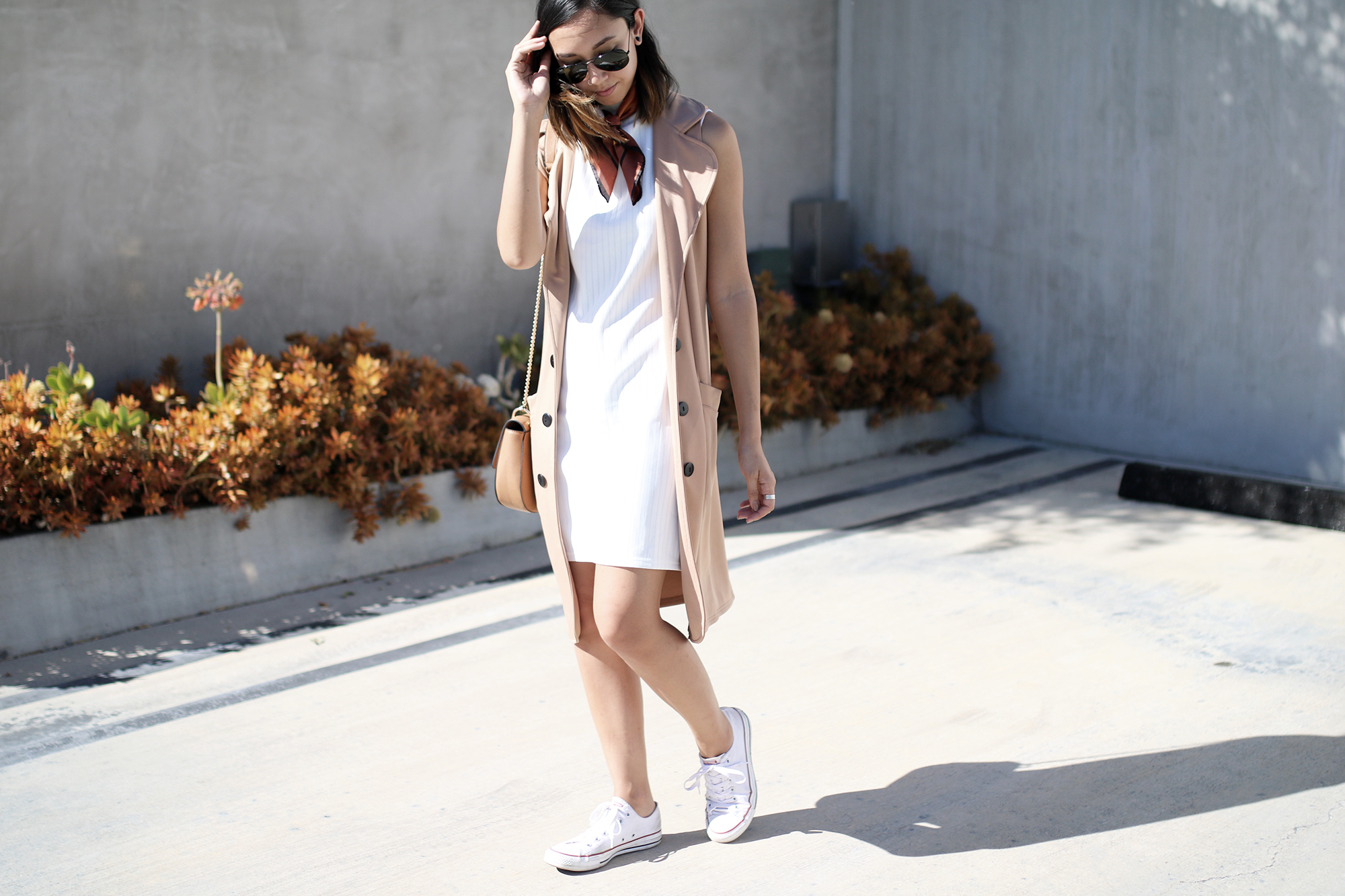 Donya_Vogue_White_MiniDress3