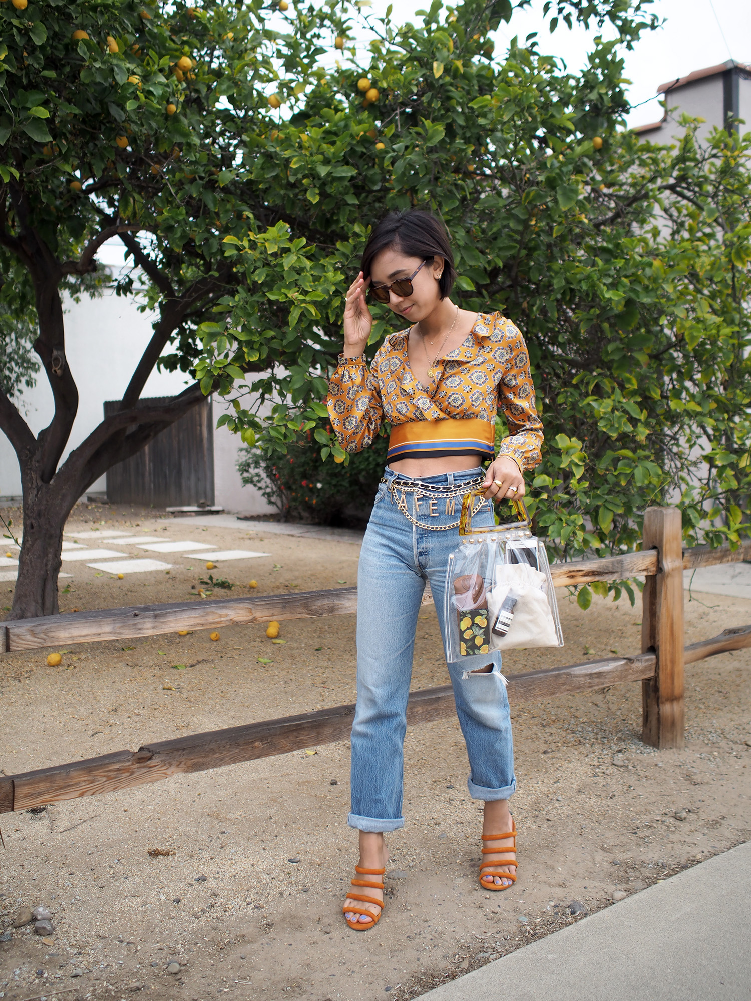 Printed Cropped Blouse with Levis Jeans