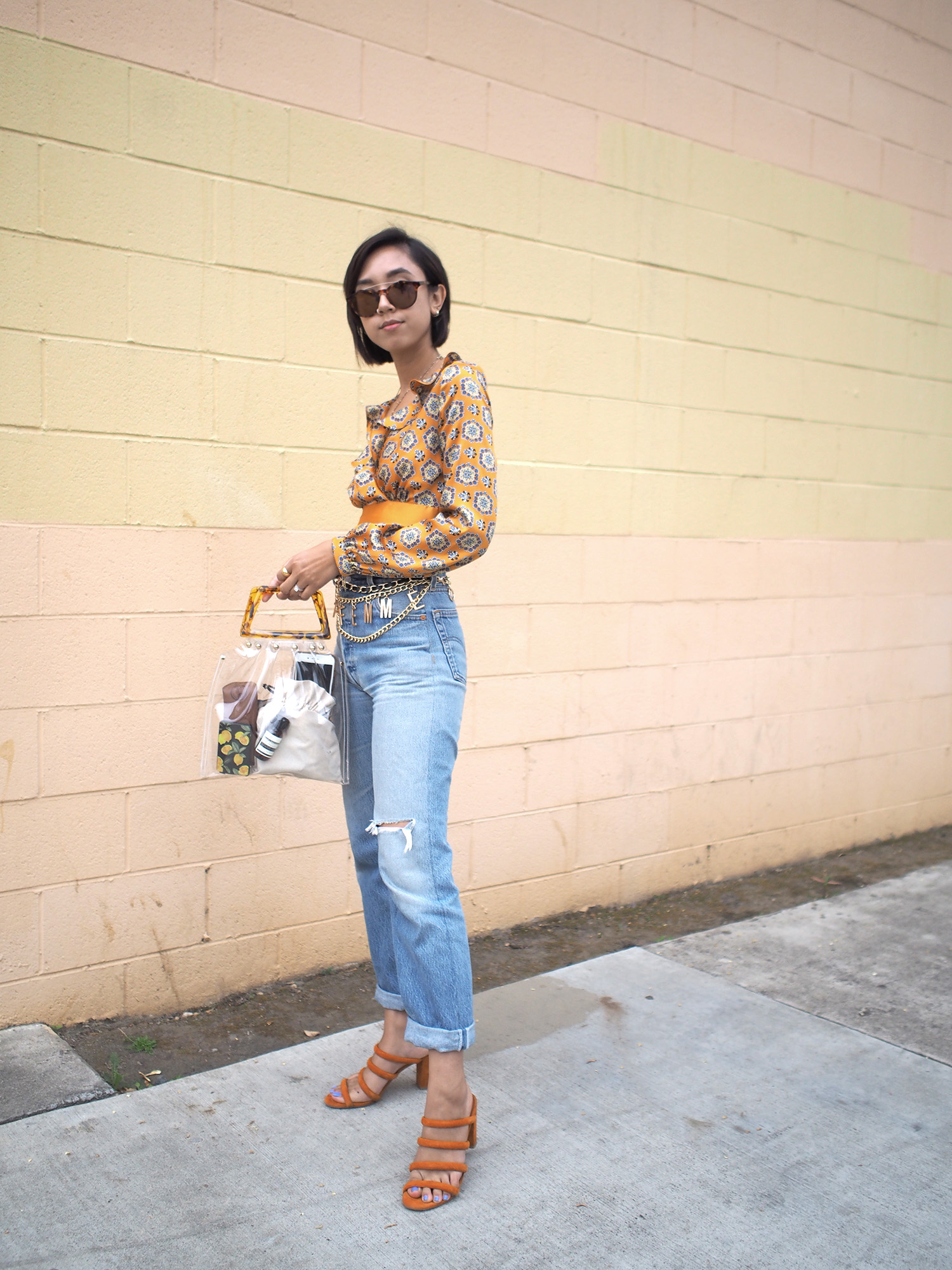 Printed Cropped Blouse with Levis Jeans